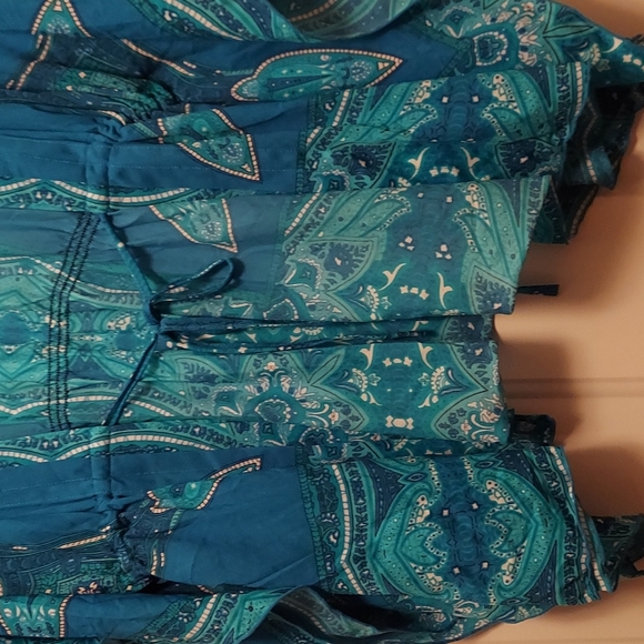 Women's Madison swim cover up - Picture 3 of 6